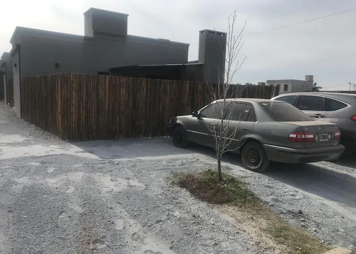 La Casita Del Medio