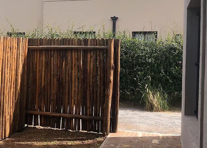 La Casita Del Medio